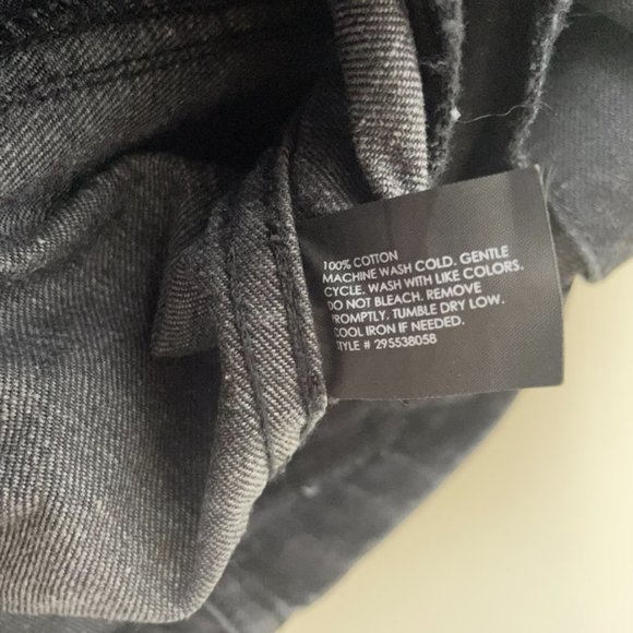 CLUB Monaco | Denim Moto Vest - Picture 6 of 11
